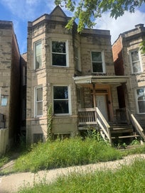 6620 S Rhodes Avenue Chicago IL 60637