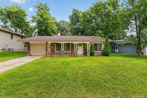 Photo of 140 Tamarack Drive, Bolingbrook, IL 60440 (MLS # 12728376)