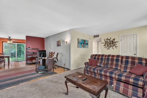 Tiny photo for 140 Tamarack Drive, Bolingbrook, IL 60440 (MLS # 12728376)