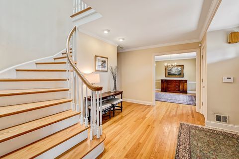 Tiny photo for 629 Courtland Circle, Western Springs, IL 60558 (MLS # 12596266)