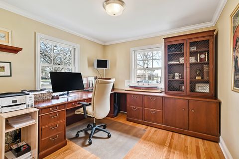 Tiny photo for 629 Courtland Circle, Western Springs, IL 60558 (MLS # 12596266)