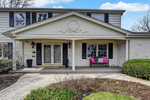 Tiny photo for 629 Courtland Circle, Western Springs, IL 60558 (MLS # 12596266)