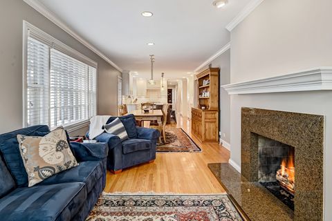 Tiny photo for 629 Courtland Circle, Western Springs, IL 60558 (MLS # 12596266)