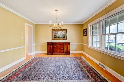 Tiny photo for 629 Courtland Circle, Western Springs, IL 60558 (MLS # 12596266)