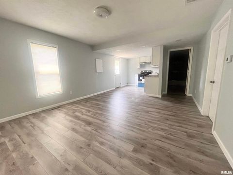 Tiny photo for 421 N 18TH Street, Herrin, IL 62948 (MLS # EB457339)