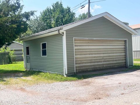Tiny photo for 421 N 18TH Street, Herrin, IL 62948 (MLS # EB457339)