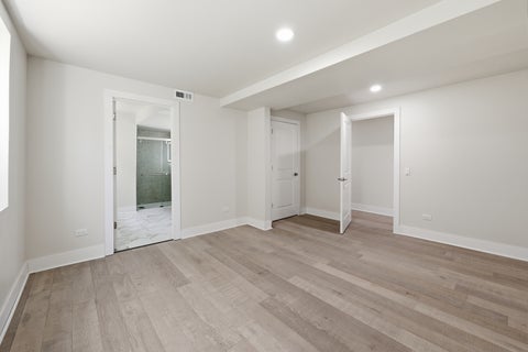 Tiny photo for 6335 N Magnolia Avenue #G, Chicago, IL 60660 (MLS # 12745803)