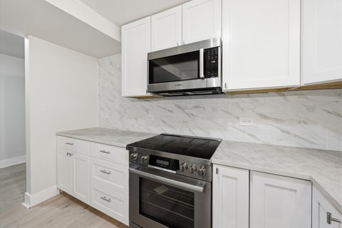 Tiny photo for 6335 N Magnolia Avenue #G, Chicago, IL 60660 (MLS # 12745803)