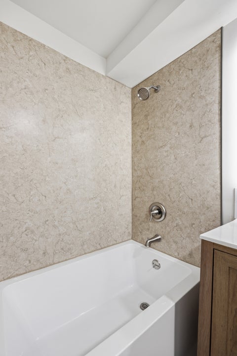 Tiny photo for 6335 N Magnolia Avenue #G, Chicago, IL 60660 (MLS # 12745803)