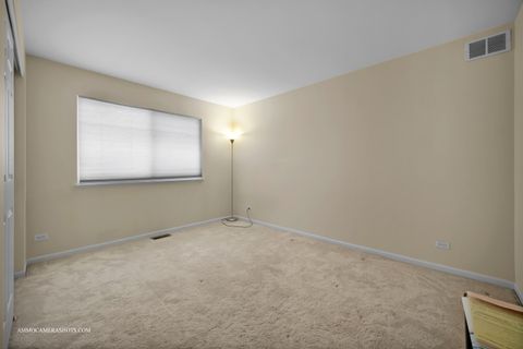 Tiny photo for 2295 STOUGHTON Drive, Aurora, IL 60502 (MLS # 12504030)