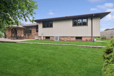 Tiny photo for 13332 Medina Drive, Orland Park, IL 60462 (MLS # 12712925)