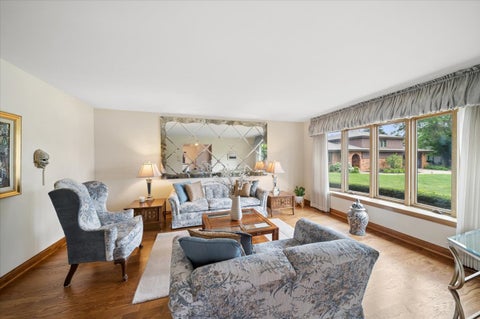 Tiny photo for 13332 Medina Drive, Orland Park, IL 60462 (MLS # 12712925)