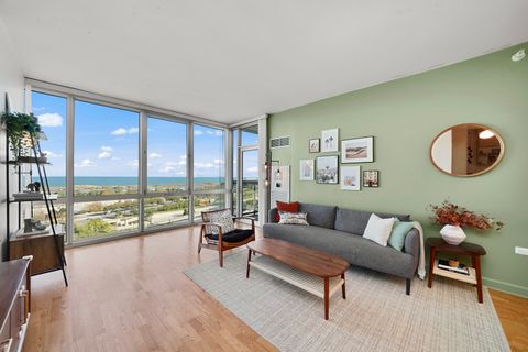 Tiny photo for 1629 S Prairie Avenue #1504, Chicago, IL 60616 (MLS # 12555222)