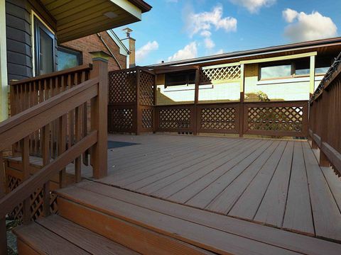 Tiny photo for 9835 St. Louis Avenue, Evergreen Park, IL 60805 (MLS # 12505013)