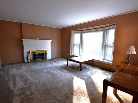 Tiny photo for 9835 St. Louis Avenue, Evergreen Park, IL 60805 (MLS # 12505013)