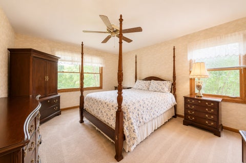 Tiny photo for 6 Heather Lane, Hawthorn Woods, IL 60047 (MLS # 12792545)