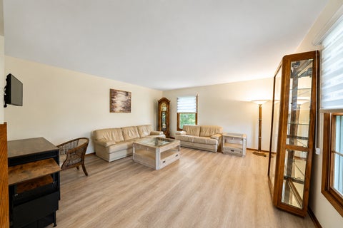 Tiny photo for 6 Heather Lane, Hawthorn Woods, IL 60047 (MLS # 12792545)