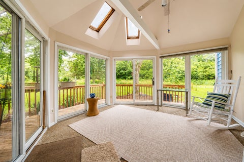 Tiny photo for 6 Heather Lane, Hawthorn Woods, IL 60047 (MLS # 12792545)