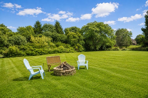 Tiny photo for 6 Heather Lane, Hawthorn Woods, IL 60047 (MLS # 12792545)