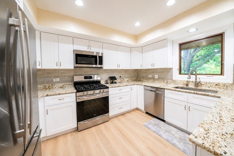 Tiny photo for 6 Heather Lane, Hawthorn Woods, IL 60047 (MLS # 12792545)