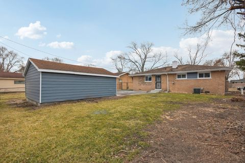 Tiny photo for 3120 Wilshire Avenue, Markham, IL 60428 (MLS # 12583774)