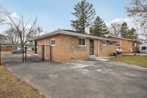 Tiny photo for 3120 Wilshire Avenue, Markham, IL 60428 (MLS # 12583774)