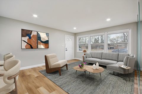 Tiny photo for 3120 Wilshire Avenue, Markham, IL 60428 (MLS # 12583774)