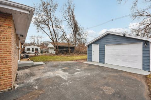 Tiny photo for 3120 Wilshire Avenue, Markham, IL 60428 (MLS # 12583774)
