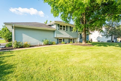 Tiny photo for 28W520 LESTER Street, West Chicago, IL 60185 (MLS # 12702416)