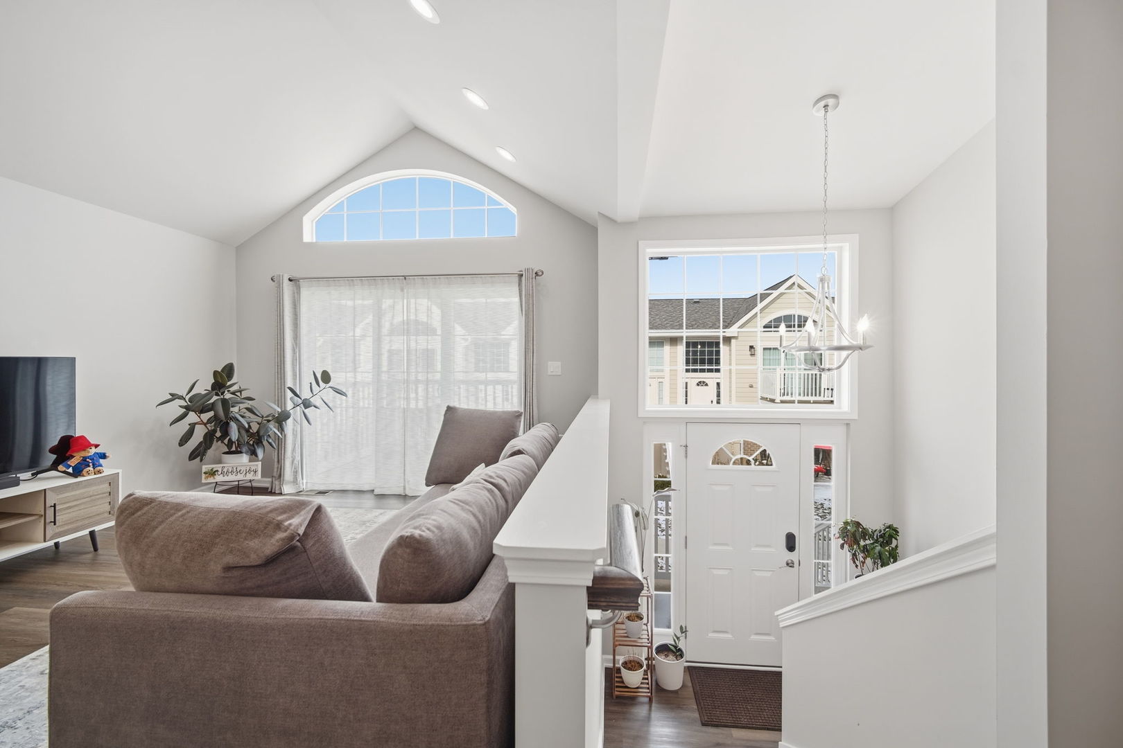 7214 Farmstead Lane