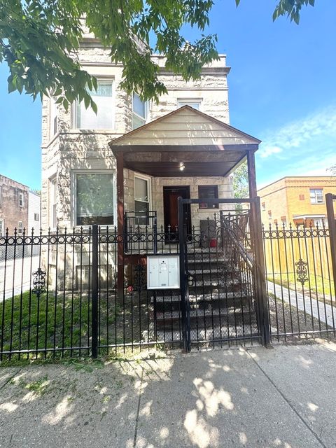 620 N Kedzie Avenue Chicago IL 60612