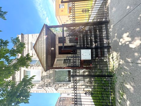 620 N Kedzie Avenue Chicago IL 60612