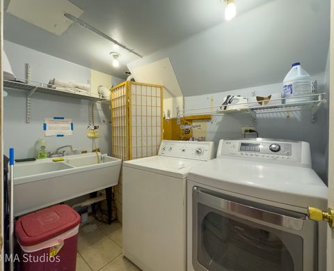 Tiny photo for 1100 S Cherrywood Drive S, Mount Prospect, IL 60056 (MLS # 12703919)