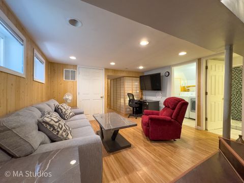 Tiny photo for 1100 S Cherrywood Drive S, Mount Prospect, IL 60056 (MLS # 12703919)