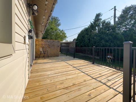 Tiny photo for 1100 S Cherrywood Drive S, Mount Prospect, IL 60056 (MLS # 12703919)