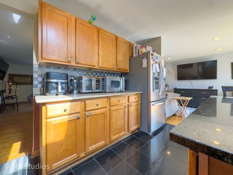 Tiny photo for 1100 S Cherrywood Drive S, Mount Prospect, IL 60056 (MLS # 12703919)
