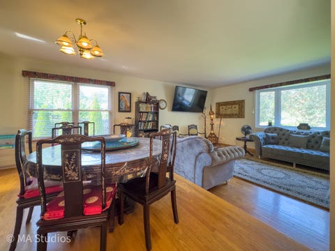 Tiny photo for 1100 S Cherrywood Drive S, Mount Prospect, IL 60056 (MLS # 12703919)