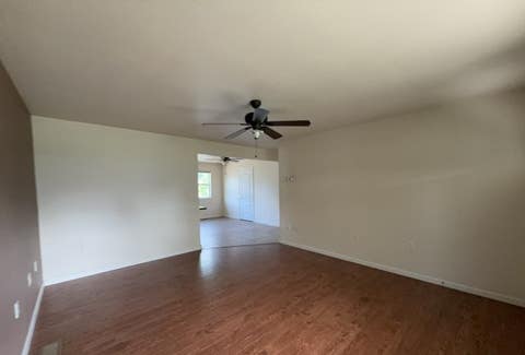 Tiny photo for 557 N Hickory Street, Centralia, IL 62801 (MLS # 12718055)