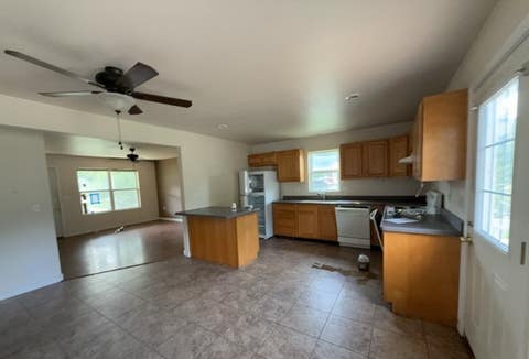 Tiny photo for 557 N Hickory Street, Centralia, IL 62801 (MLS # 12718055)