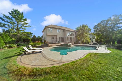 Tiny photo for 3818 Grand View Court, St. Charles, IL 60175 (MLS # 12583332)