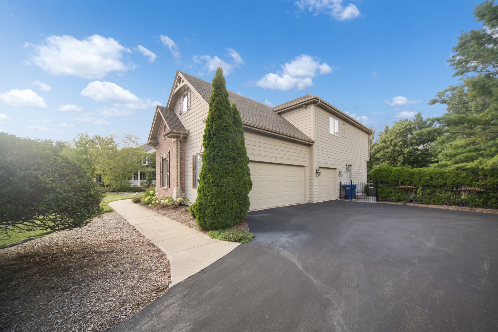 3818 Grand View Court