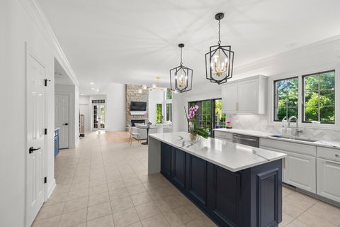 Tiny photo for 3818 Grand View Court, St. Charles, IL 60175 (MLS # 12583332)