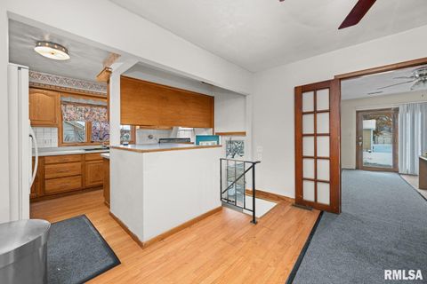 Tiny photo for 2701 47TH Street, Moline, IL 61265 (MLS # QC4269821)