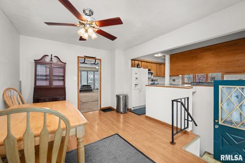 Tiny photo for 2701 47TH Street, Moline, IL 61265 (MLS # QC4269821)