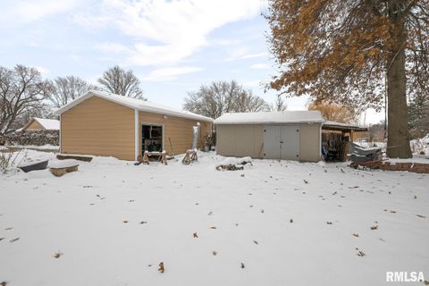 Tiny photo for 2701 47TH Street, Moline, IL 61265 (MLS # QC4269821)