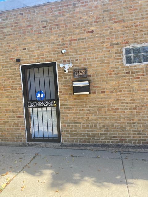 Tiny photo for 9157 S Marquette Avenue, Chicago, IL 60617 (MLS # 12491631)