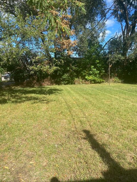 Tiny photo for 9157 S Marquette Avenue, Chicago, IL 60617 (MLS # 12491631)