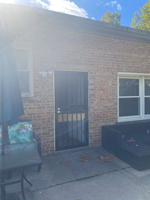 Tiny photo for 9157 S Marquette Avenue, Chicago, IL 60617 (MLS # 12491631)