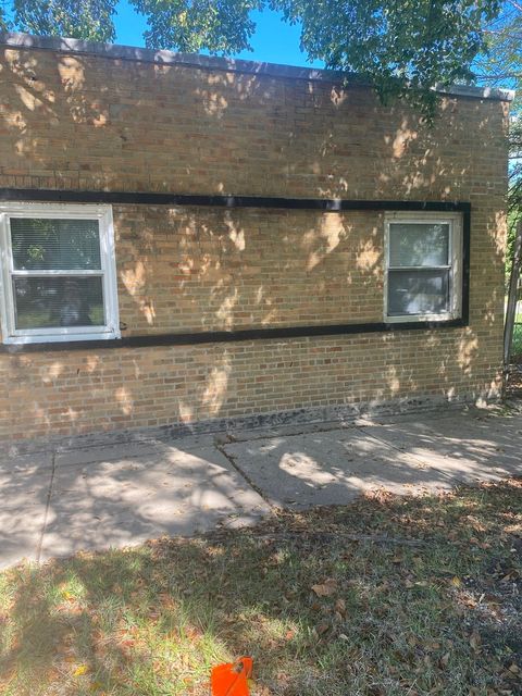 Tiny photo for 9157 S Marquette Avenue, Chicago, IL 60617 (MLS # 12491631)