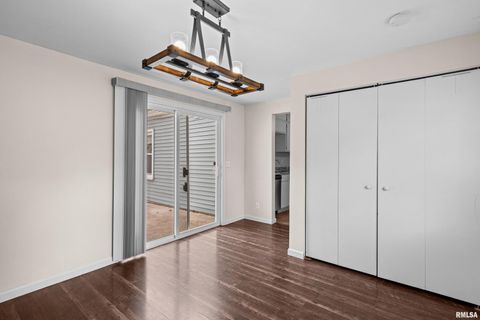 Tiny photo for 3438 TAYLOR Street, Davenport, IA 52806 (MLS # QC4270107)